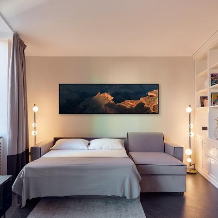 Hl Luxury Duomo Apartment - Via Torino, Montenapoleone Milano Exterior foto