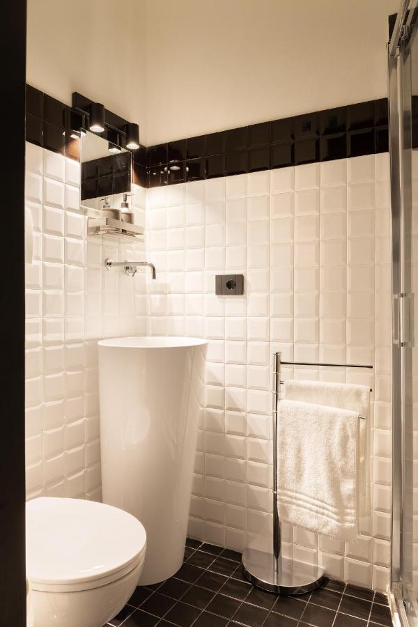 Hl Luxury Duomo Apartment - Via Torino, Montenapoleone Milano Exterior foto
